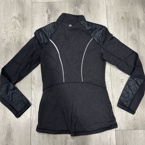 Victoria Secret Sport sweatshirt jacket - Picture 5 of 5